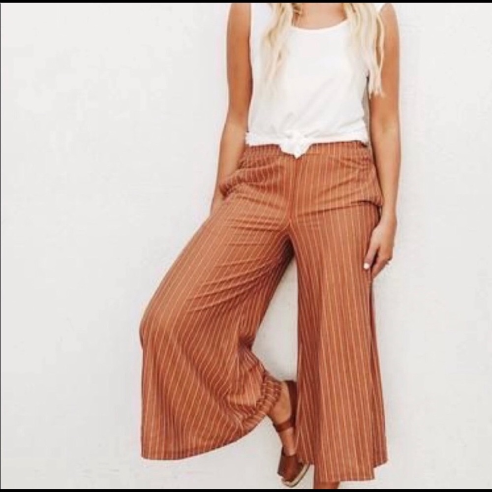 Carly Jean Los Angeles Carmen Pants